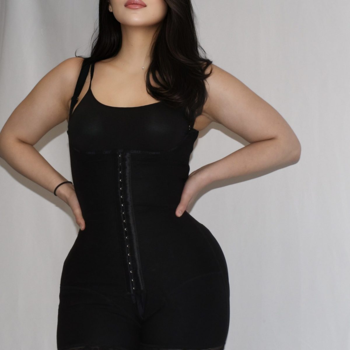 Thin Strap Curvy Fit Design – To Be Snatched
